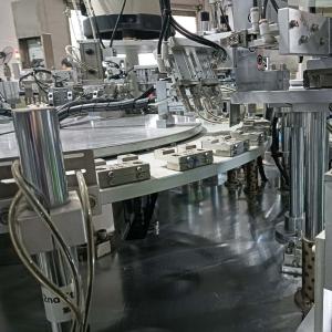 Customizable Automatic Bottle Capping Machine CE Certificate