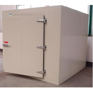 Quality Polyurethane Foam Mobile Cold Room Cold Storage On Wheels For Perishable Goods for sale