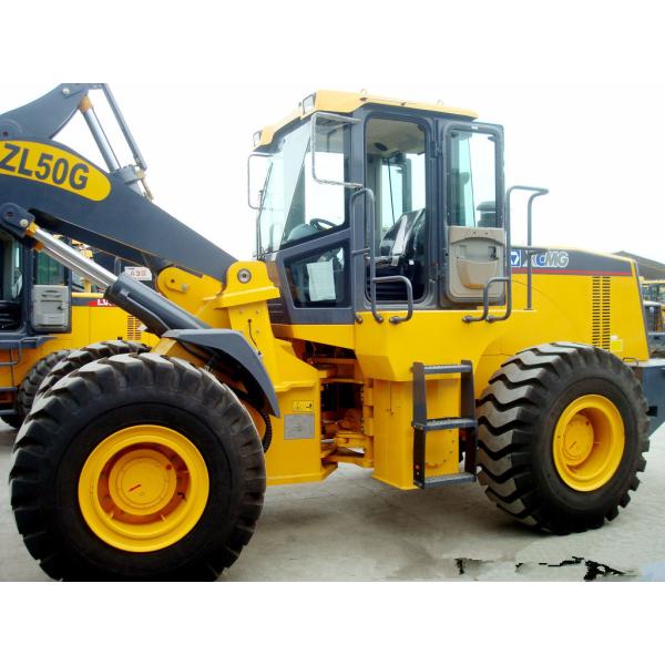 Buy Concrete Mixer Trucks Diesel Doosan Wheel Loader LW1200K Heavy Load at wholesale prices