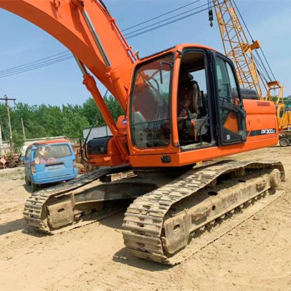 Korea Made 2017 Model Doosan DX300LC Excavator 30 Ton Large Second Hand Cheaper Cost