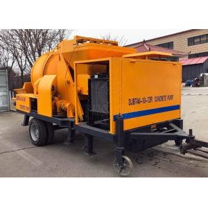 Self Loading Concrete Mixer Pump , Hydraulic Remote Control Portable Concrete
