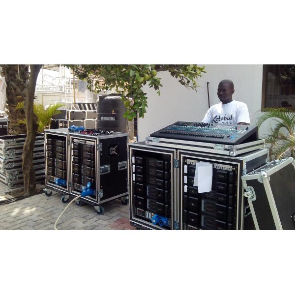 Stereo Switching Power Amplifier 4 Channels Power Digital Audio Amplifier