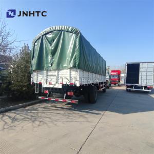 White HOWO Military Truck 4X4 For Soldier Transport