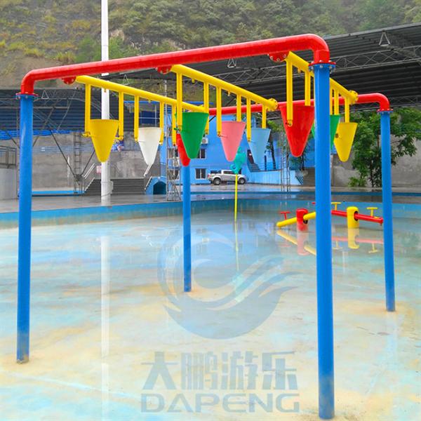 Amusement Park Rain Splash Pad Dump Bucket Fiberglass 9 In 1 Customized