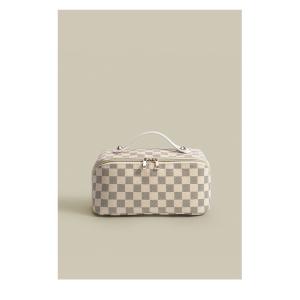 High Grade Fabrics Cosmetic Bags Size Customized