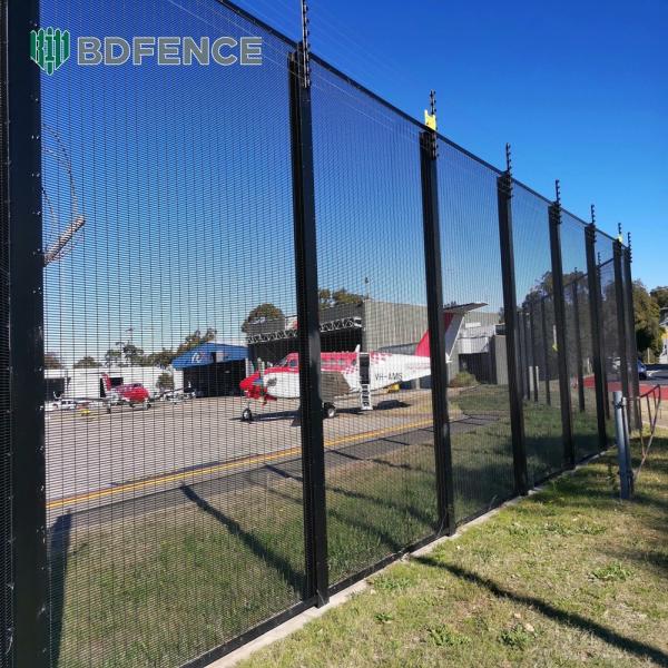 Buy Green Black Galvanized Steel Metal Safety Perimeter Anti Climb Security Welded Mesh Fence at wholesale prices