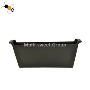 China Beekeeping 3.5L Deep Plastic Bee Feeder Apiculture Tools on sale