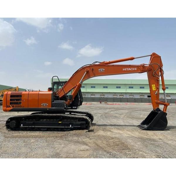 Medium Size Excavator Used 22 Ton Hitachi 220 Excavator ZX220LC