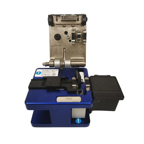 Blue Fiber Optic Cleaver Fiber Optic Cutting Tool For FTTH Field Assembly FC-6S