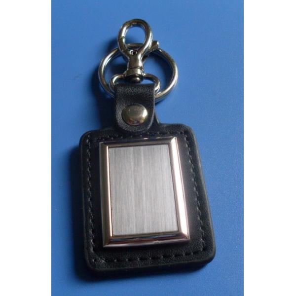 Fashion Personalized leather keychains Gifts with Bag Hanger Accessories