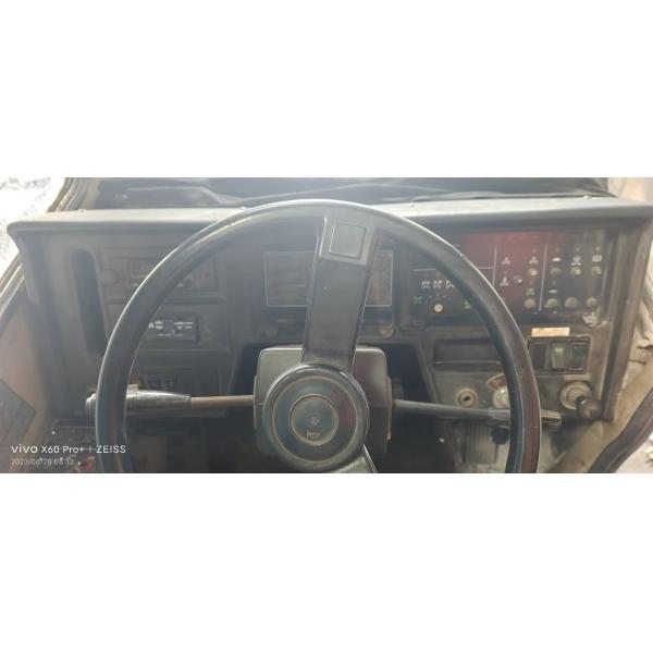 2000 Model Used Rough Terrain Cranes KATO KR450A User Friendly Design