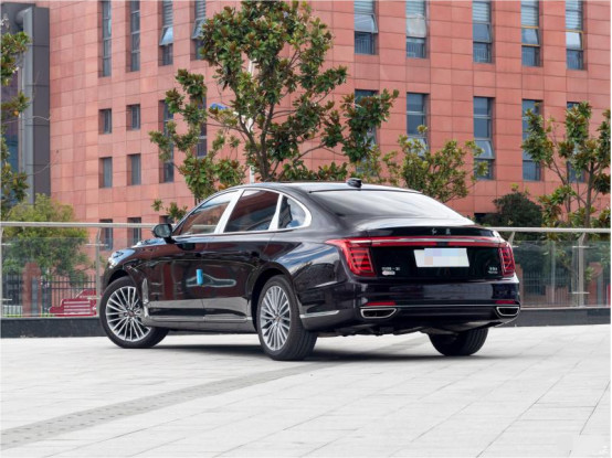 4 Seats / 5 Seats Hongqi H9 Luxury Gasoline 4×2 Limousine