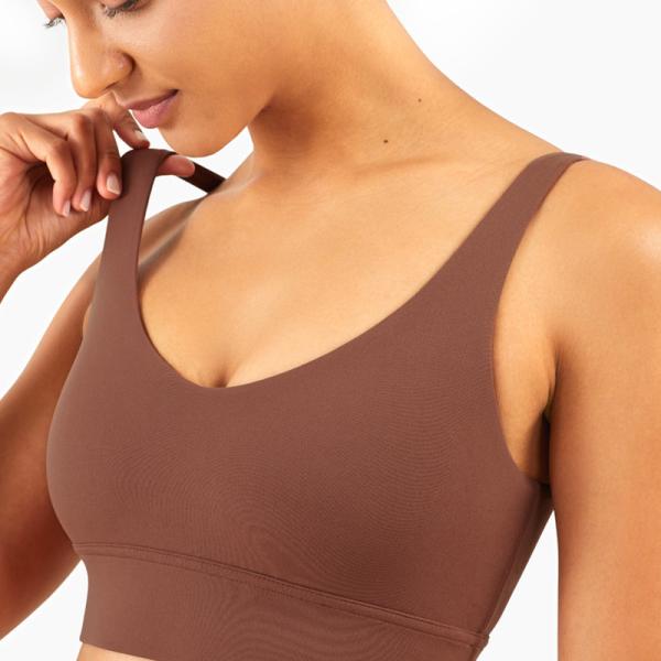 Nylon Spandex Deep V Neck Sports Bra Gathered Skin Friendly