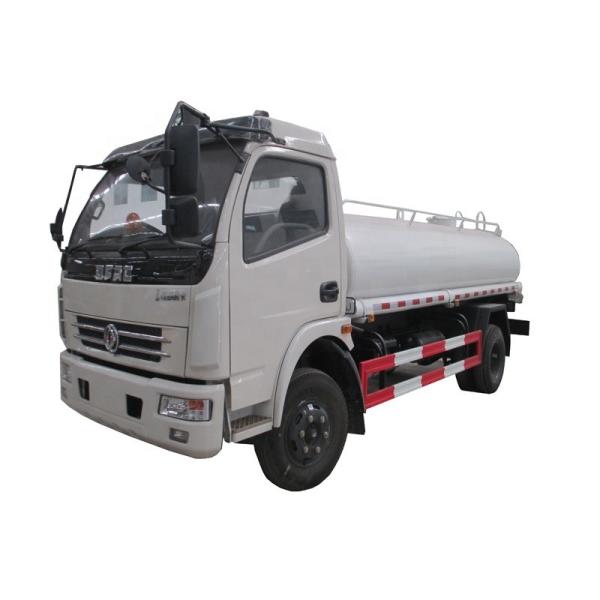 Buy Dongfeng Duolika 4x2 6m3 Water Vehicle 6m3 Watering Truck 6m3 Water Tanker Truck at wholesale prices