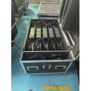 Used ACME long strip waterproof strobe 3IP, in new condition with flight case