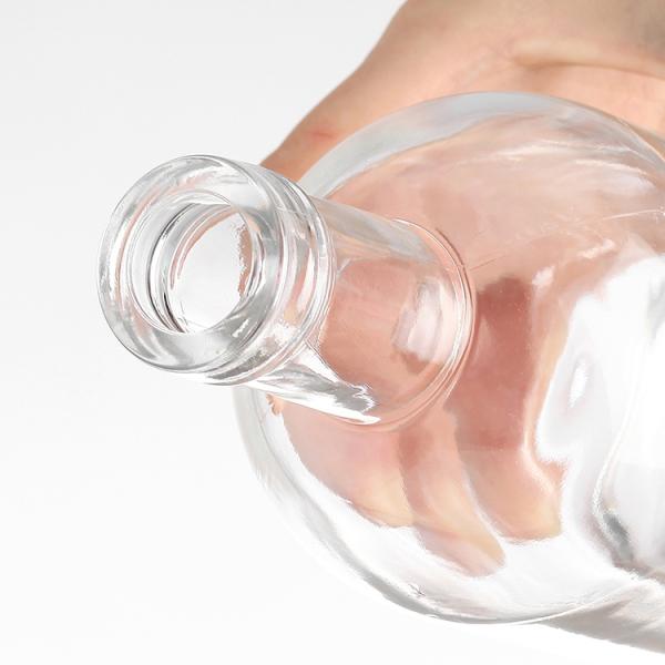 500ml Glass Tequila Bottles for Bar Surface Handling within Hot Stamping