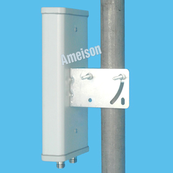 5725-5850MHz 15dBi Directional Panel Antenna wireless antenna outdoor WLAN