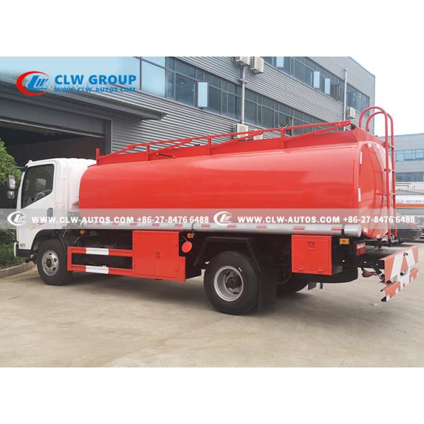 8 Ton FAW Refueling Truck Oil Delivery Tanker Sub-Silo Design With Unloading Oil Pipe