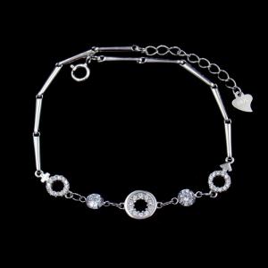 China Classical White Silver Cubic Zirconia Bracelet For Woman Customized Size on sale