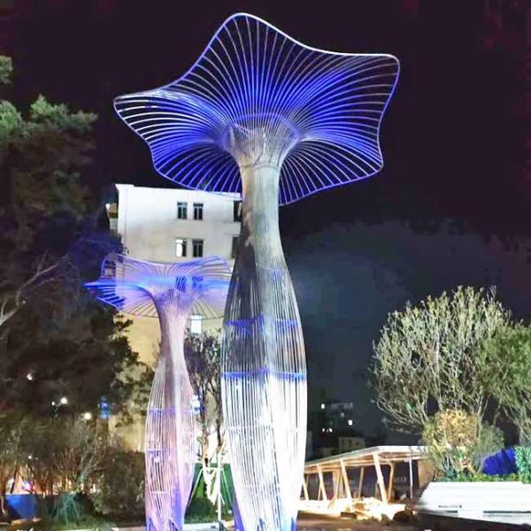 Buy 316l Metal Mushroom Garden Ornaments Sculpture Antirust Durability at wholesale prices
