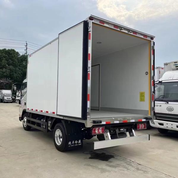 Hot Sales New Model JAC 4x2 6Tons Refrigerator Truck Freezer Low Temperature Box