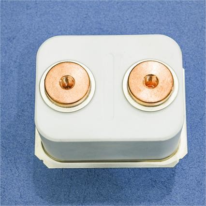 Custom Electronic Ceramic Components Metallized Alumina Oxide Ceramics