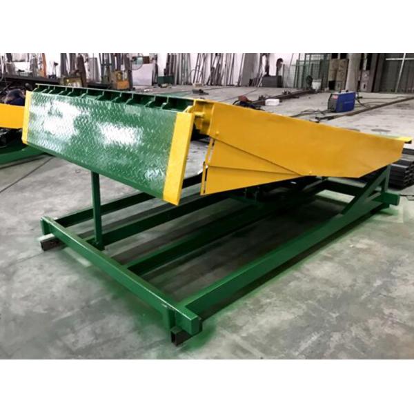 Buy High Duty Loading Dock Leveler Hydraulic Power An Warehouse Mobile Container at wholesale prices