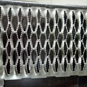 Galvanized Steel Anti-Slip Safety Grating Diamond Hole Walkway Plank