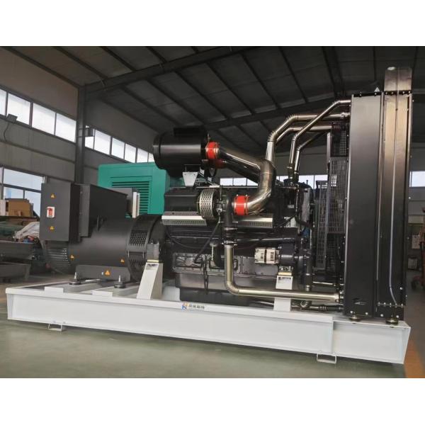 Water Cooled Ricardo Generator Set With 350kW-1000kW Rated Power And 5kVA