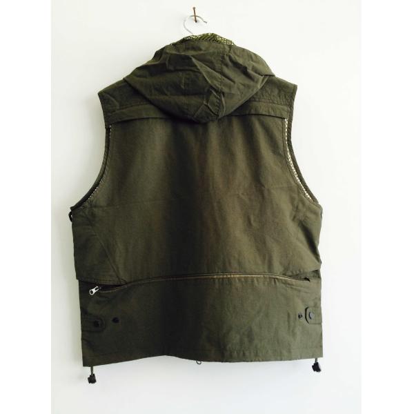 Fishing vest 033 with hood in taslan fabric, olive green color, water proof, quick dry, S-3XL