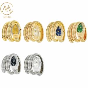 Custom Logo 3ATM Waterproof Stainless Steel Strap Watch for Men with Black Band