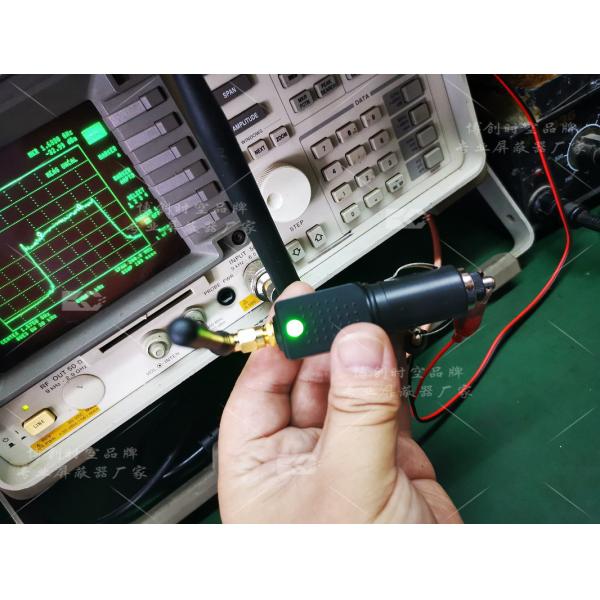 Mini GPS Vehicle positioning jammer black Environmental protection plastic shell