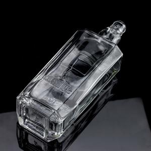 750ml 75cl Super Flint Square Embossed Glass Bottle with Screw Cap Rum Vodka