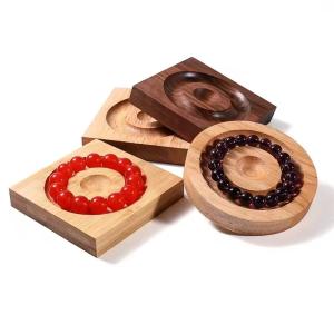 Customized Wholesale Wooden Holder for Jewelry Bracelet Beautiful Display