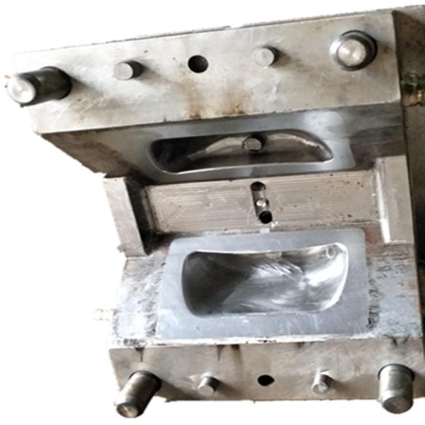 Buy Automotive S136H Steel Plastic Injection Mold Tooling injection molding molds at wholesale prices