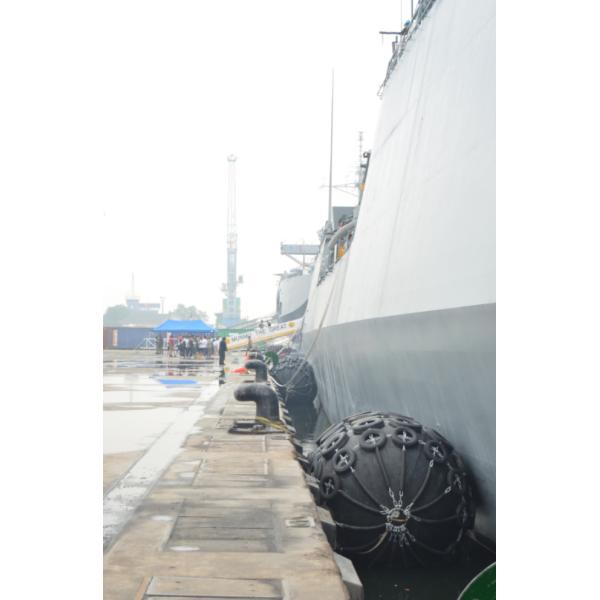 Shunhang Brand Easy Installation and Maintenance Yokohama Rubber Pneumatic Fender