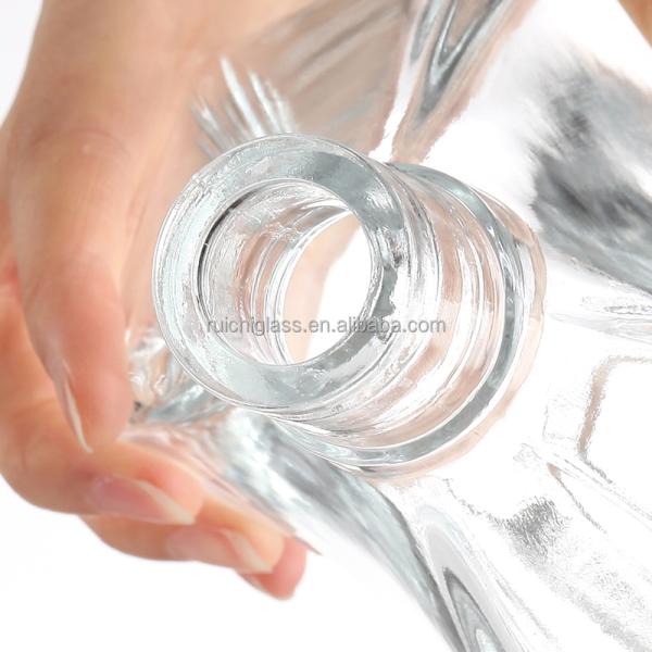 Customized Manufacture Vodka Whiskey Glass Bottles for Alcoholic Beverages Customized
