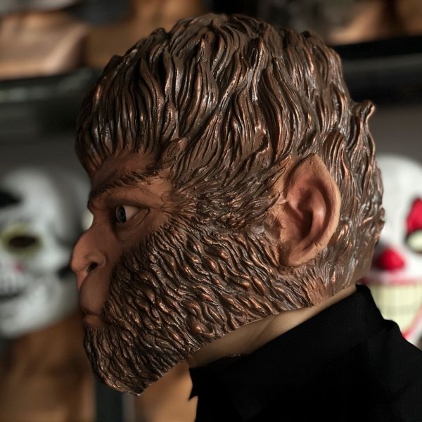 Patygr Professional Hyper-Realistic Brown Ape Mask - Handcrafted Mythical Monkey Warrior SFX Headgear for Cosplay & Film