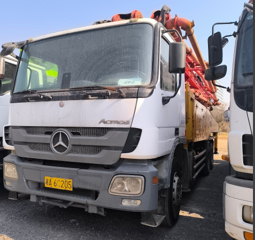 USED SANY 48m pump truck in Mercedes Benz chassis Concrete Pump Construction Machine