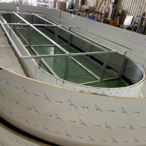 Waterproof Bar Display Cabinet with Electronic Temperature Control and Glass