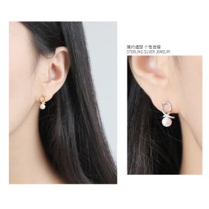 925 Sterling Silver Shell Pearl Stud Earrings Knotted Shape For Student