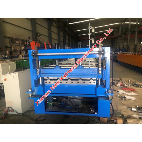 Roll forming machine, panel machine, Trimdeck 760, Roof panel, in buildings