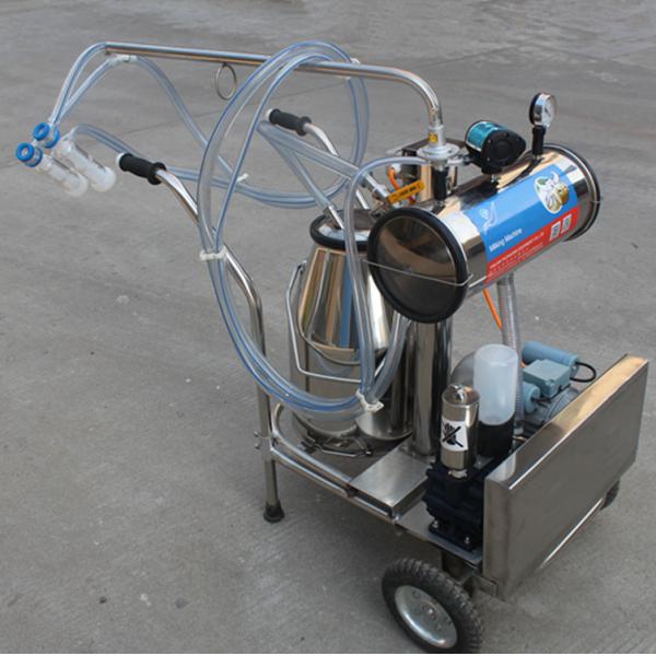 Single Bucket Portable Vacuum Pump Milking Machine With 250 l / Min Vacuum Pump Capacity