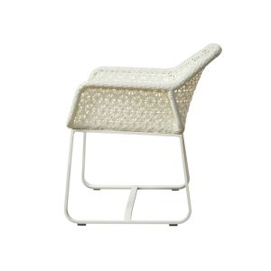 Smooth Edges Finish SGS Tested Dining Table With Wicker Chairs