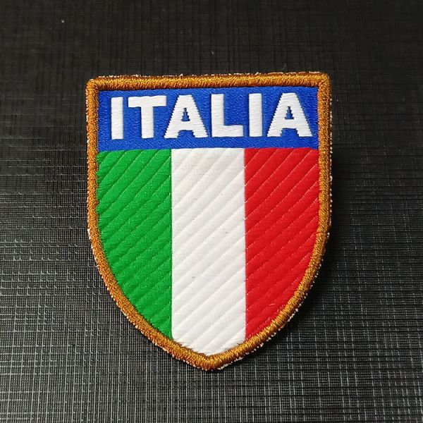 Factory Custom Shield Flag Embroidered Patch Customized Clothing Label Sew-on