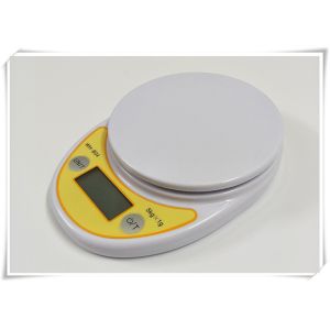Quality High Accuracy Electric Kitchen Scales 158x114x32MM For Weighing Food for sale
