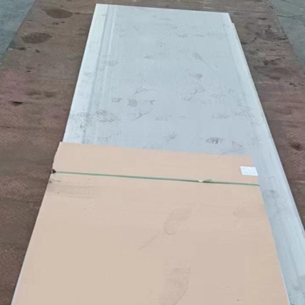 Titanium Alloy Element with Thermal Conductivity 21.9 W/m-K Tensile Strength 895