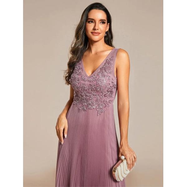 Elegant V-neck Floor-length Appliqued Zipper Two Straps A-line Purple Orchid Crepe Tulle Evening Dress