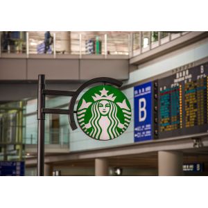 Quality P4mm HD LED Display Perfect For Advertising Retail And More 5000nits 3840Hz Refresh Easy Installation for sale