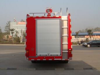 SINOTRUK HOWO Fire Fighting Trucks , water tower fire truck 6x4 375hp Engine